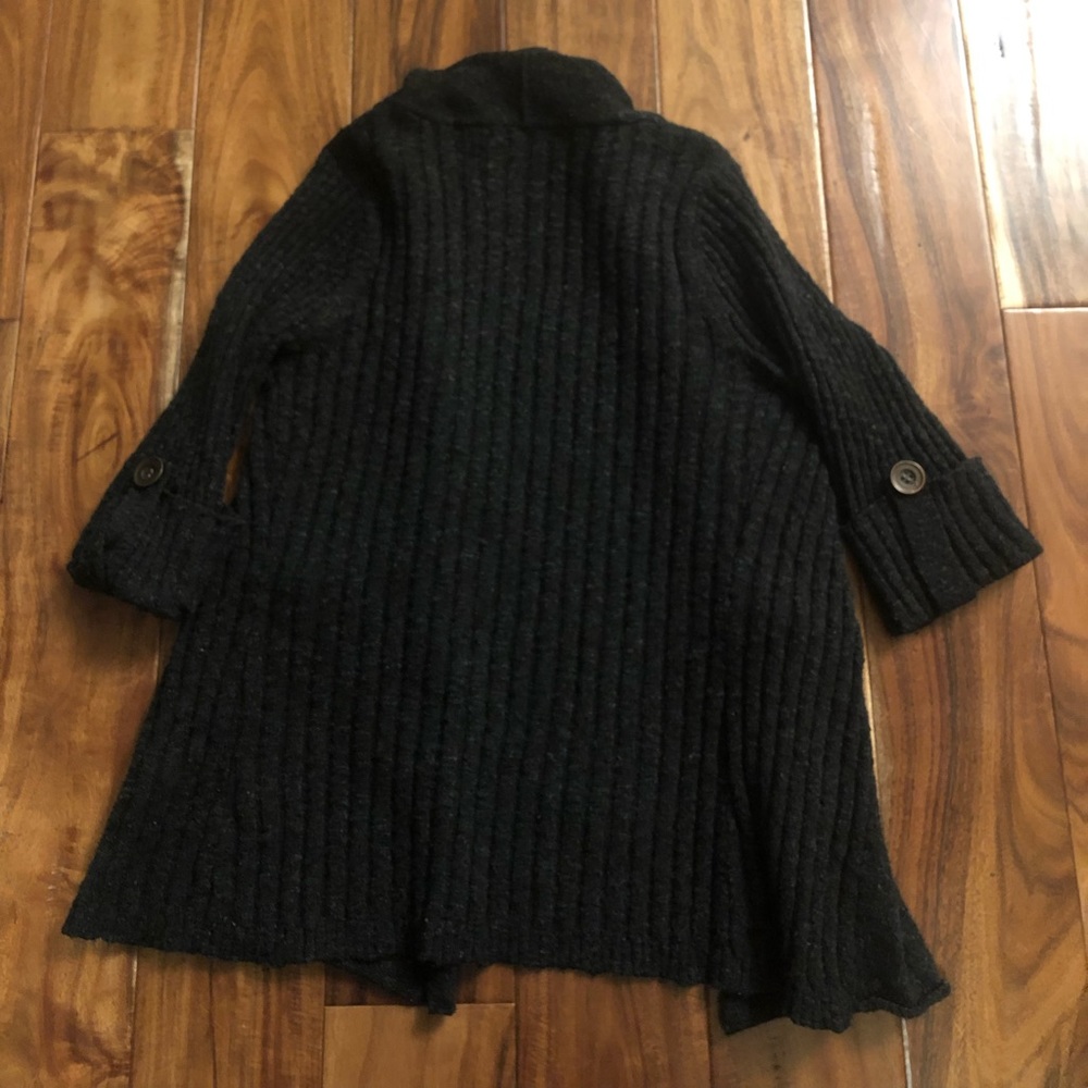 Sweater - Picture 3 of 3